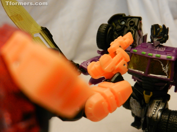 Botcon 2012 Convention Exclusives Shattered Glass Optimus Prime Kick Over  (10 of 16)